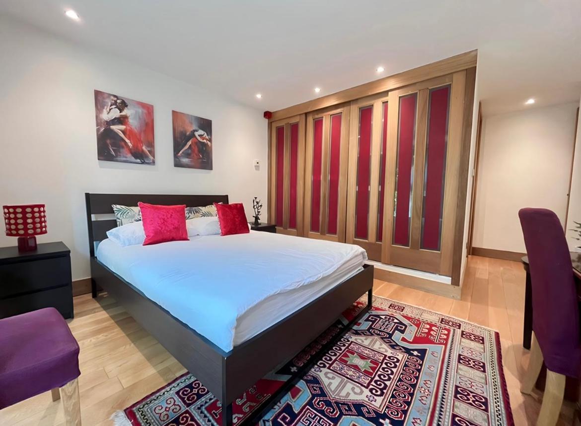 Luxury 2 Double Bedroom Flat - Kensington London Exterior photo