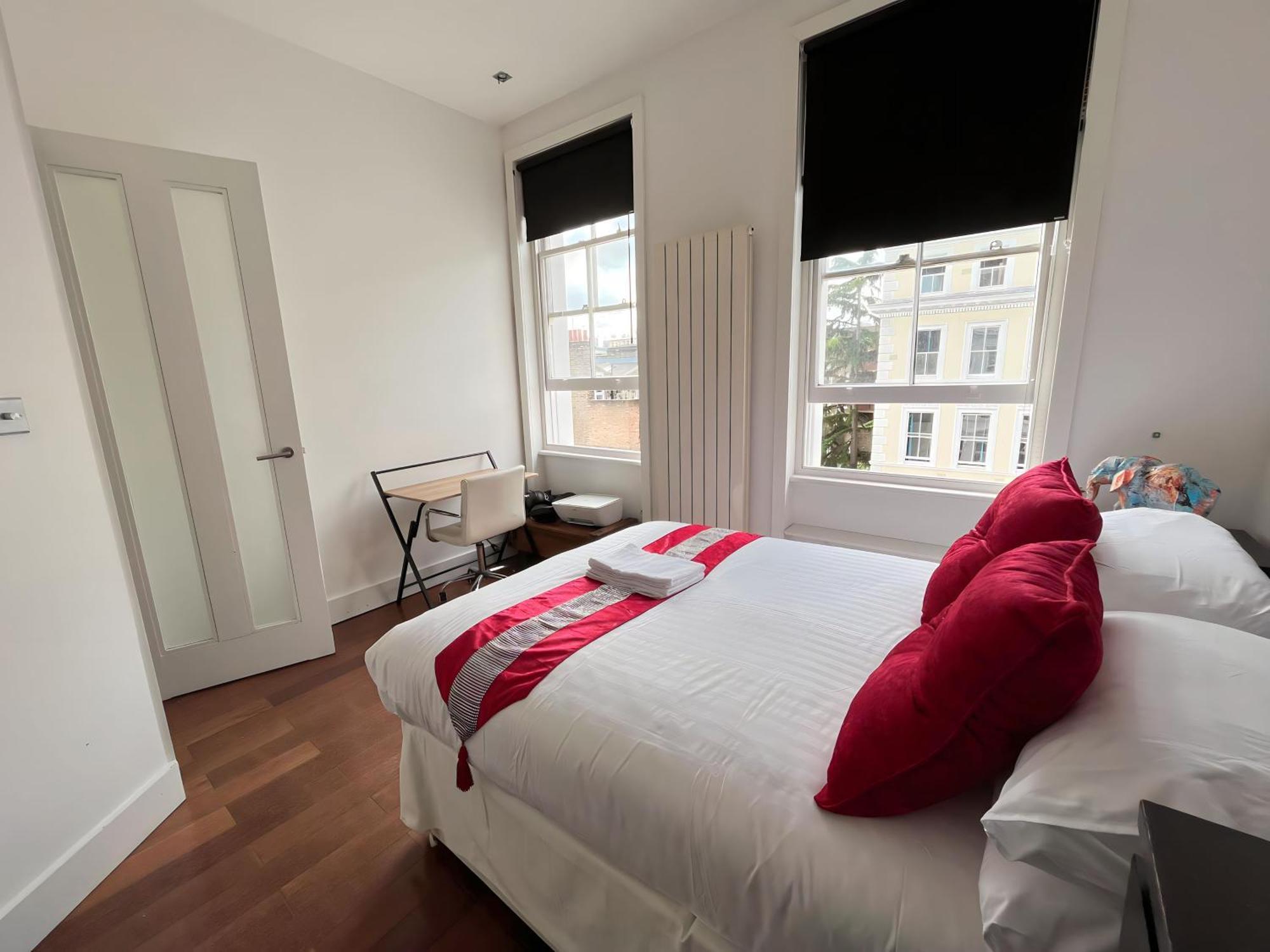 Luxury 2 Double Bedroom Flat - Kensington London Exterior photo